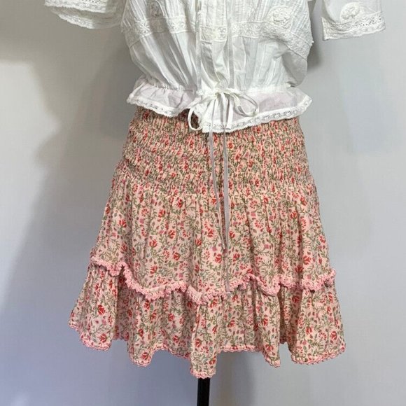 SHE MADE ME Floral Mini Skirt Size Small - Picture 3 of 6